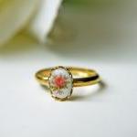 Victorian Rose. Vintage Gol..